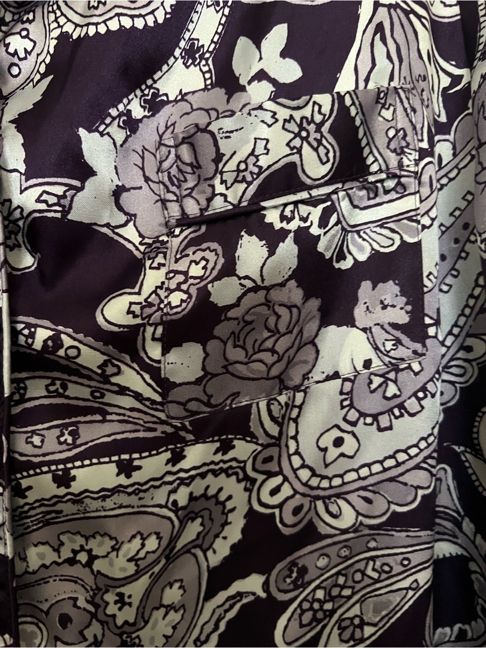Kim Rogers Pretty Lilac Paisley Satin Button-Front Long Sleeve Night Shirt - Picture 2 of 6